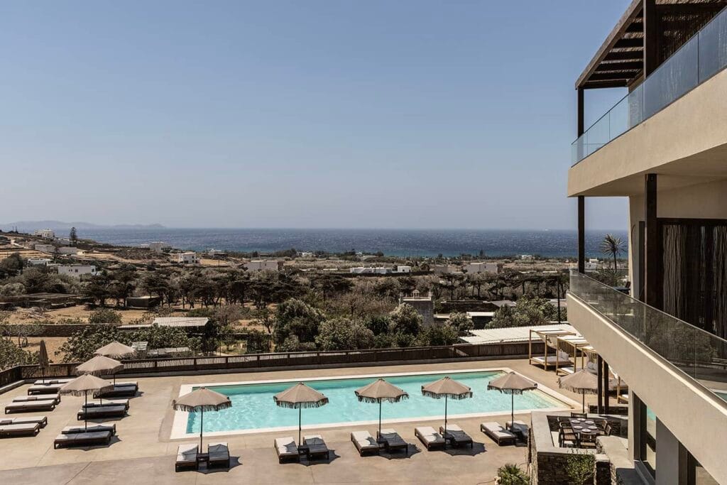Ela Tinos Resort
